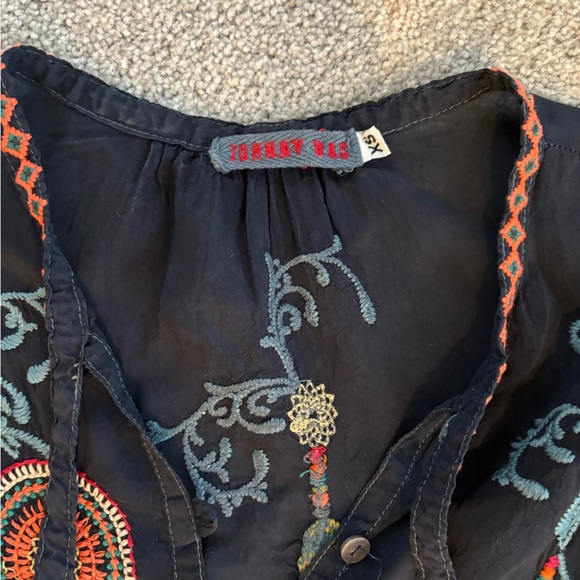 Johnny Was  Dream Catcher embroidered navy blouse x small excellent condition - Picture 4 of 11